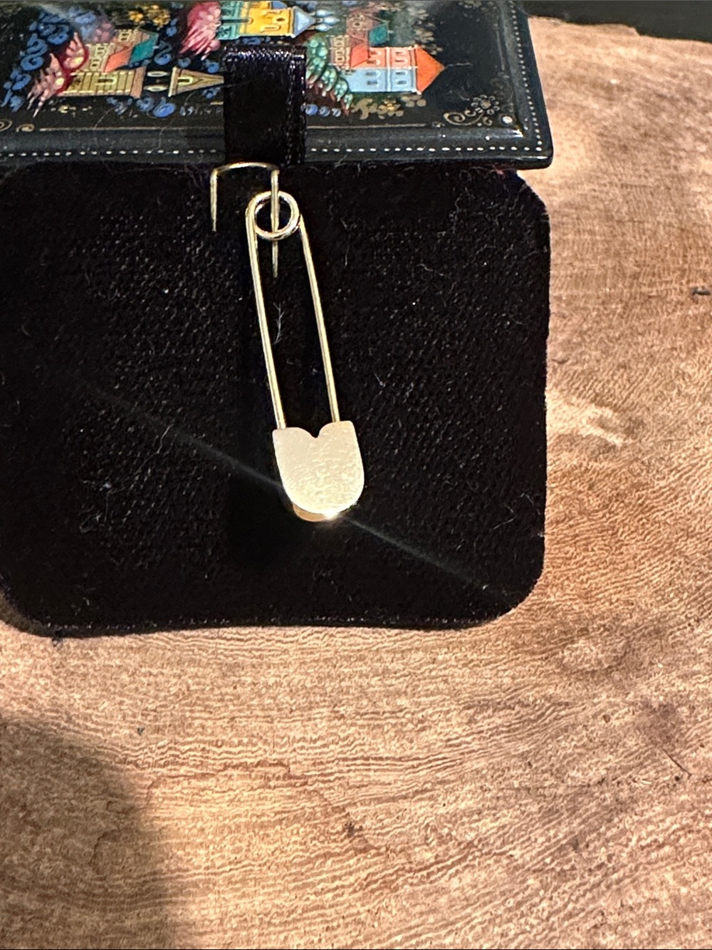 14 karat gold, safety pin super unique
